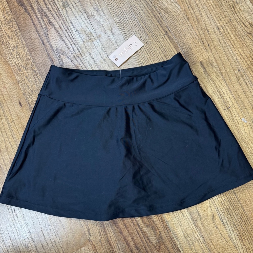 Calypsa Womens Black Athletic Skort Built-in Shorts Tennis Golf Skirt NWT Size S